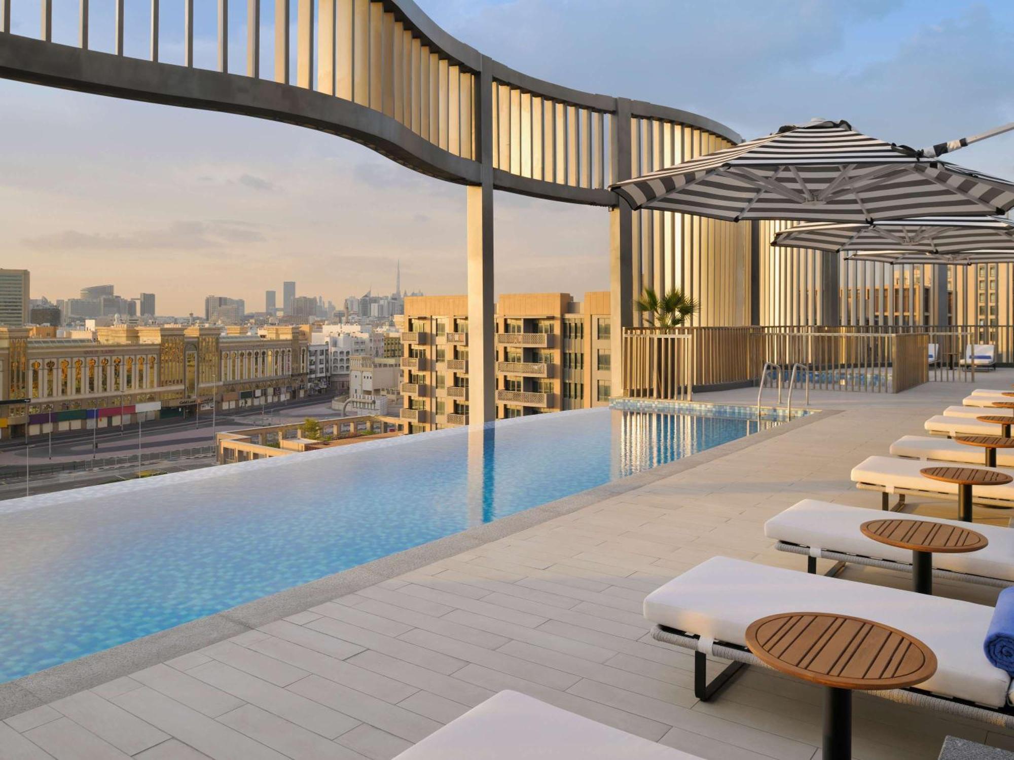 Mercure Dubai Deira エクステリア 写真
